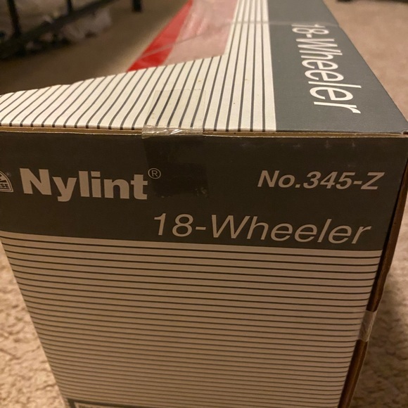 Nylint Toys, 18 wheeler, Milwaukee Tools - Picture 2 of 3